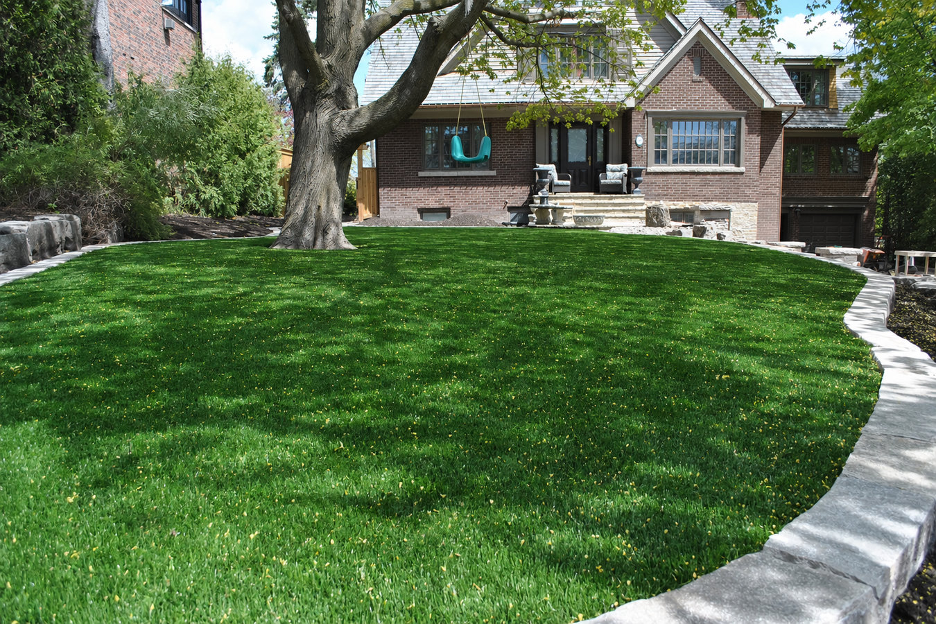 Residential turf installation in Santa Cruz, CA